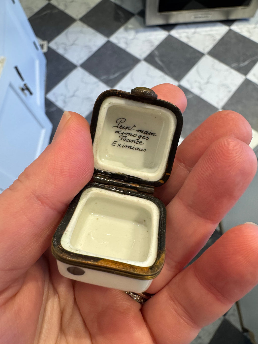 Limoges dice trinket box